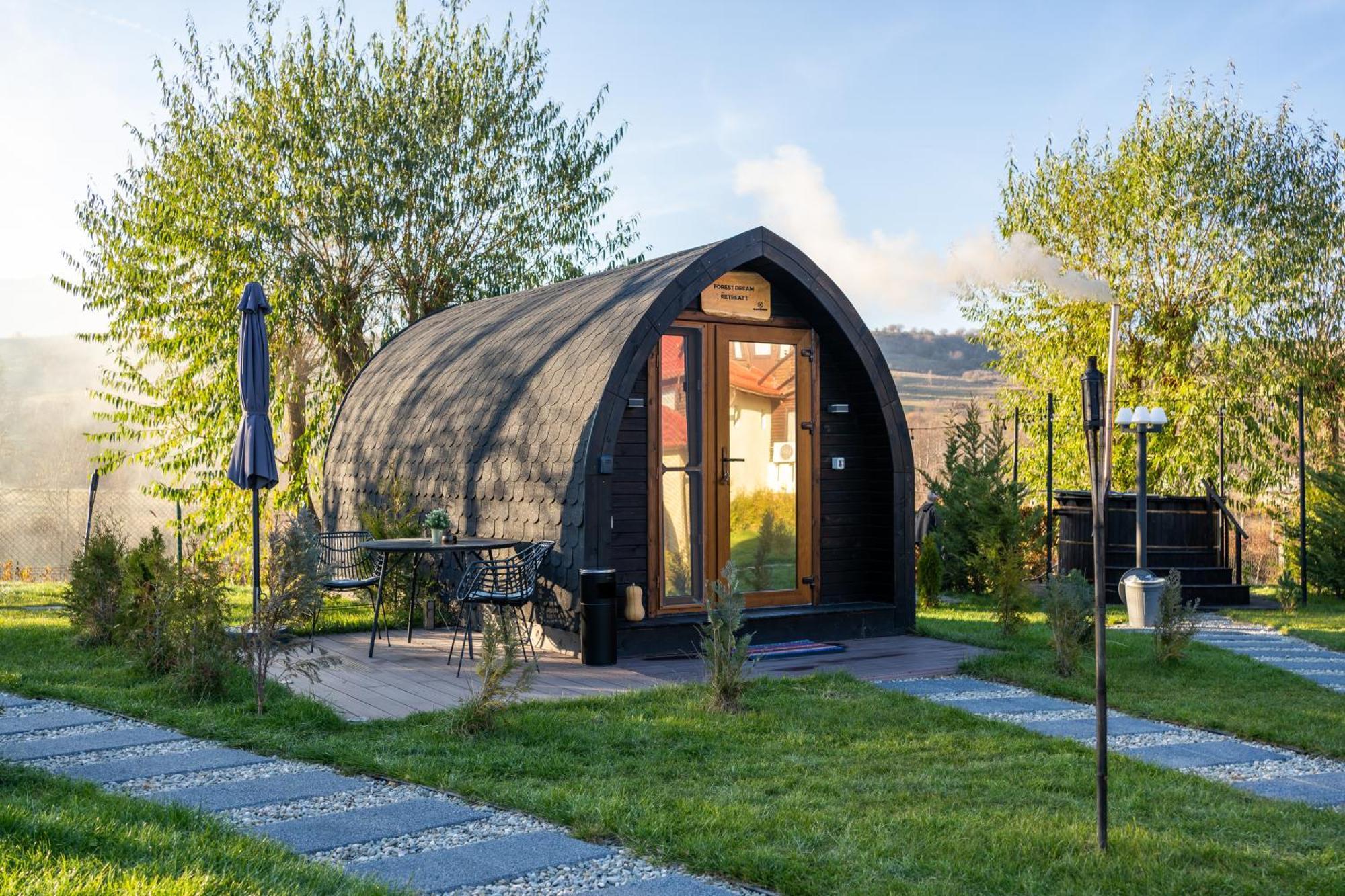 Glamp In Style Pods Resort Бран Экстерьер фото